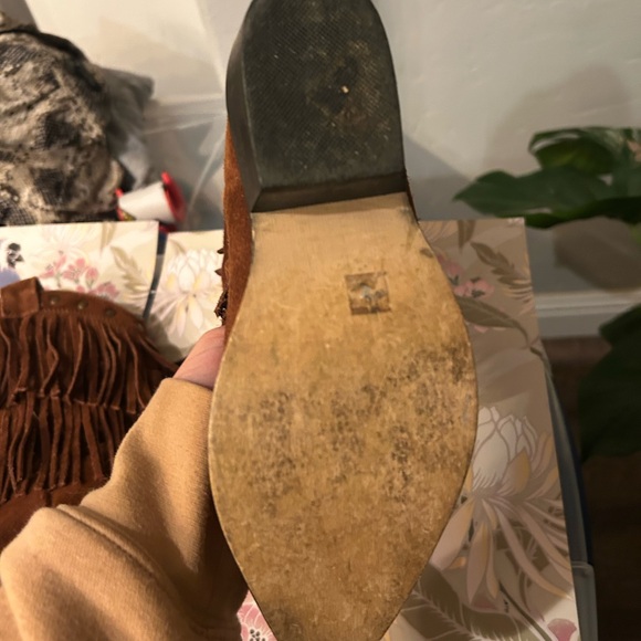 “Shyanne” Brown western cowboy boots with Fringe - Picture 5 of 8